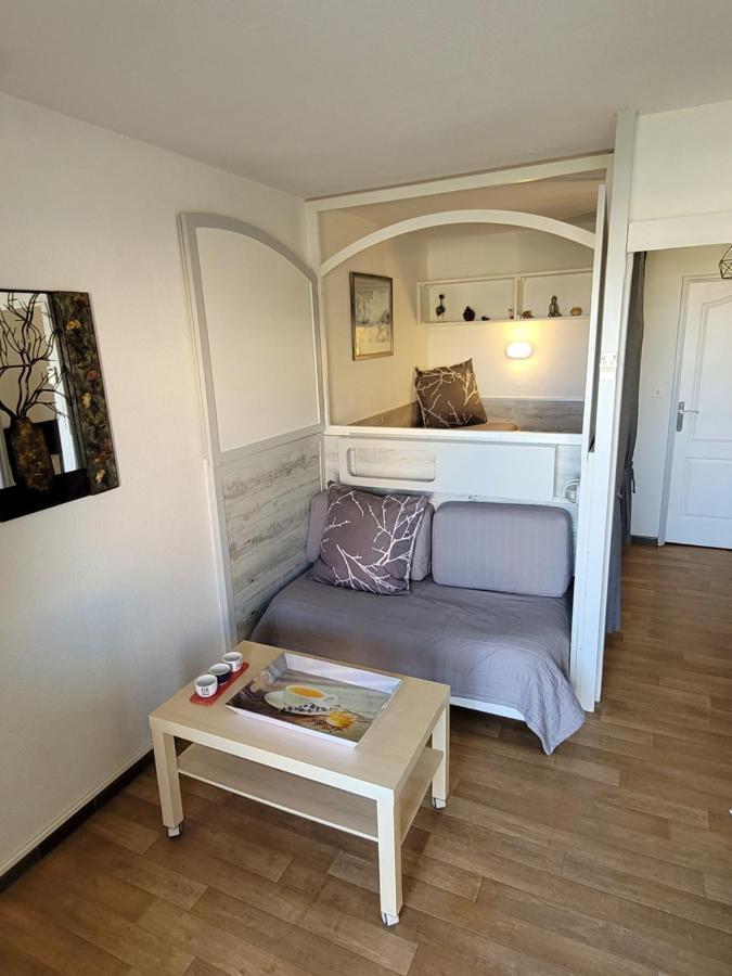 Appartement Studio Port D' Hyeres Vue Mer Et Sur Les Iles D'Or Extérieur photo