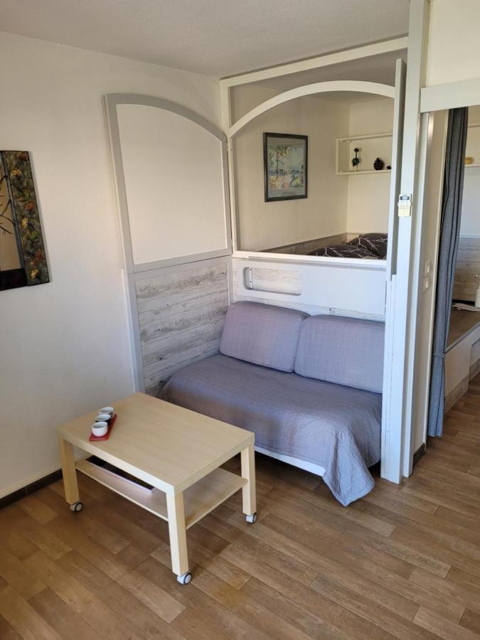 Appartement Studio Port D' Hyeres Vue Mer Et Sur Les Iles D'Or Extérieur photo